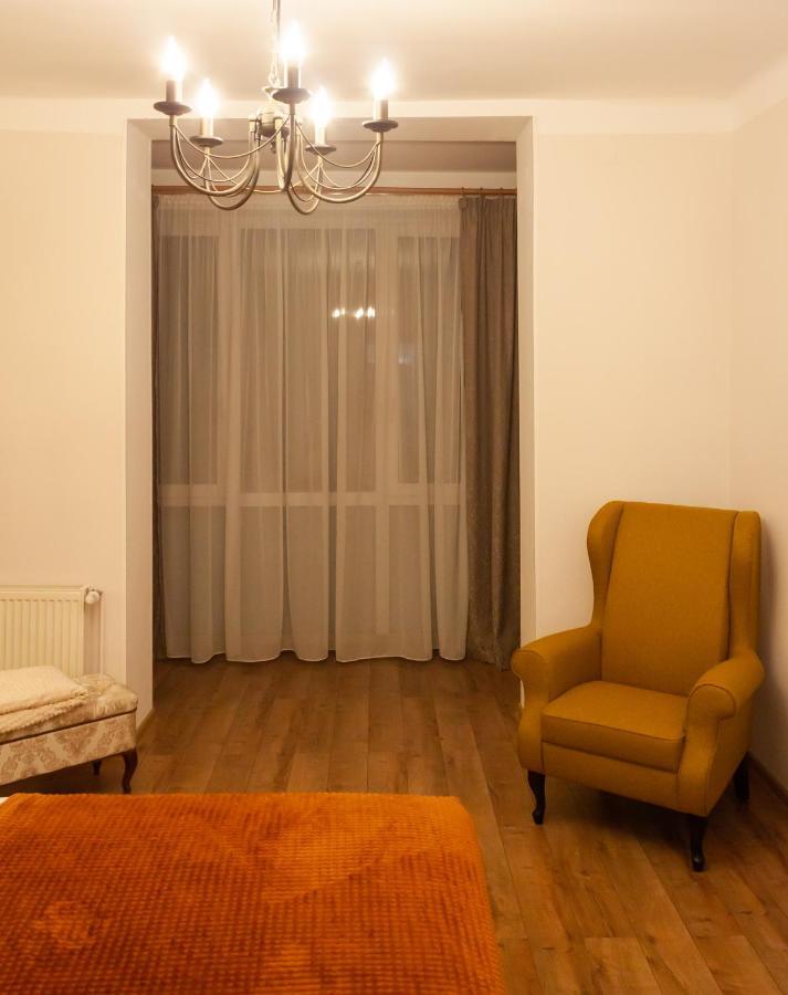 Cozy Family Apartments ブラショフ エクステリア 写真